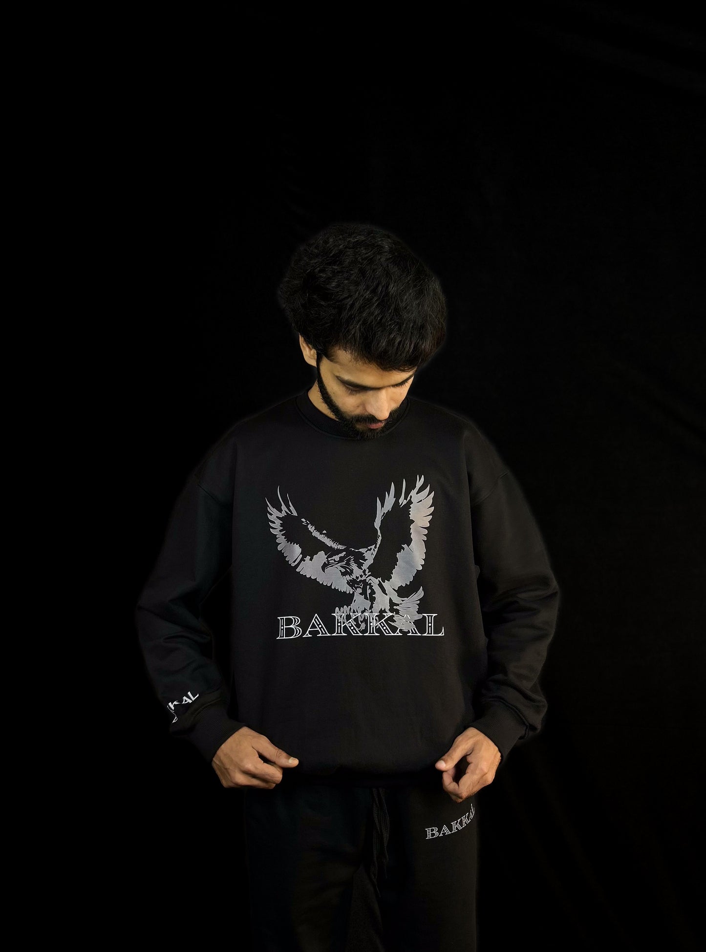 DARK EAGLE OVERSIZED SWEATSHIRT [UNISEX]